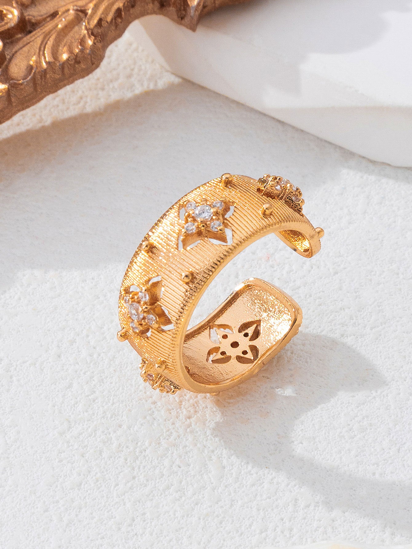 22f16e43afc67a7102a460d8a7c8fe76